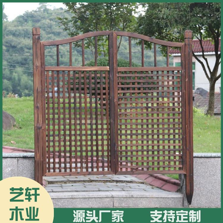 艺轩别墅实木围栏 防腐木围栏定制 环保材质 安全可靠