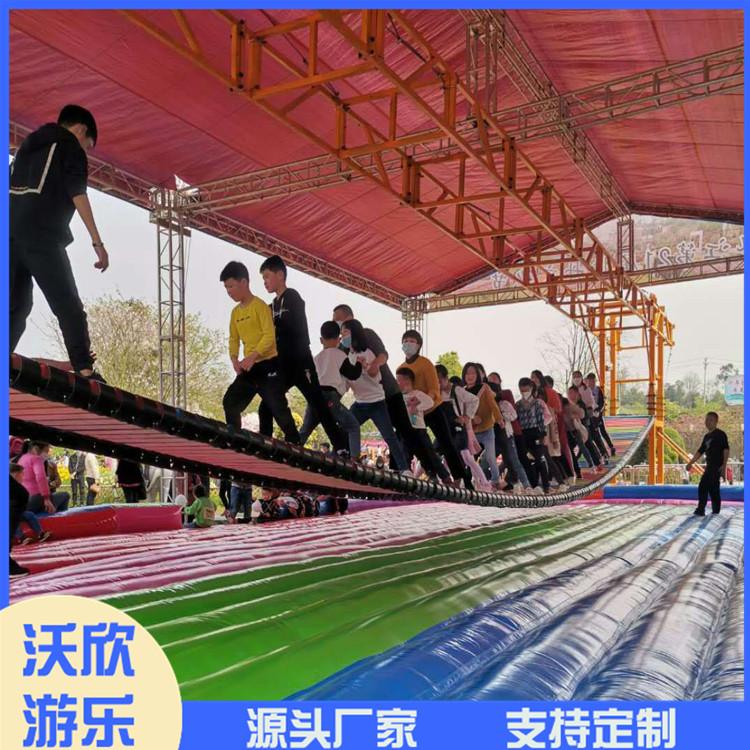 景区水上网红桥 水池摇摆桥定制 上门安装设计 贴心售后
