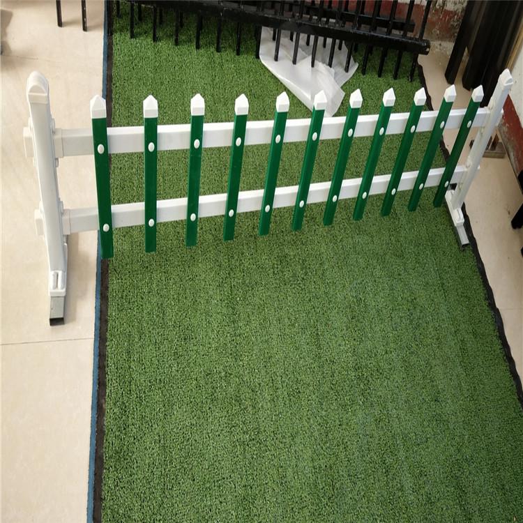 锌钢草坪护栏 U型草坪护栏加工定制 公园栅栏 市政弯头喷塑护栏