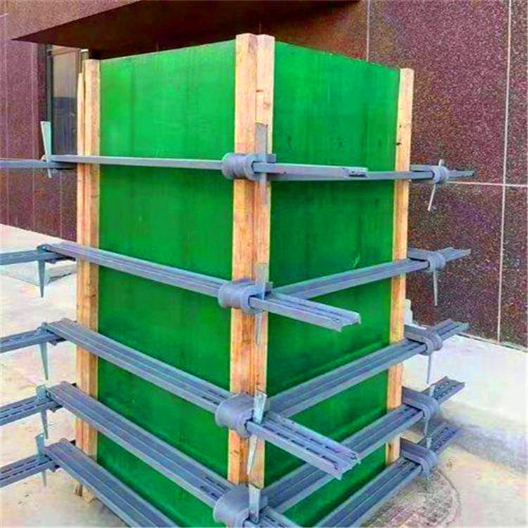 工厂直销 方柱卡箍 方柱扣 建筑用方柱夹具可调节