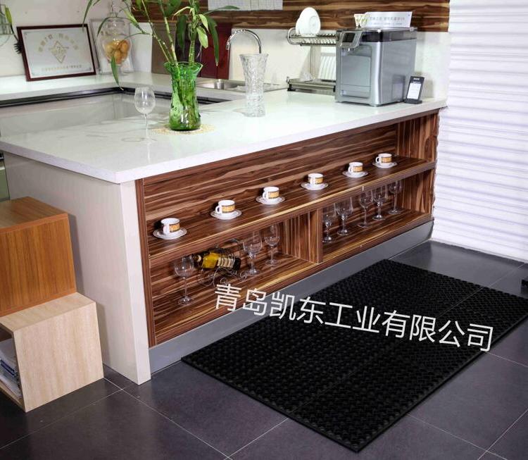 镂空橡胶门垫 青岛凯东橡胶垫 多孔防滑抗疲劳垫 餐厅疏水橡胶垫