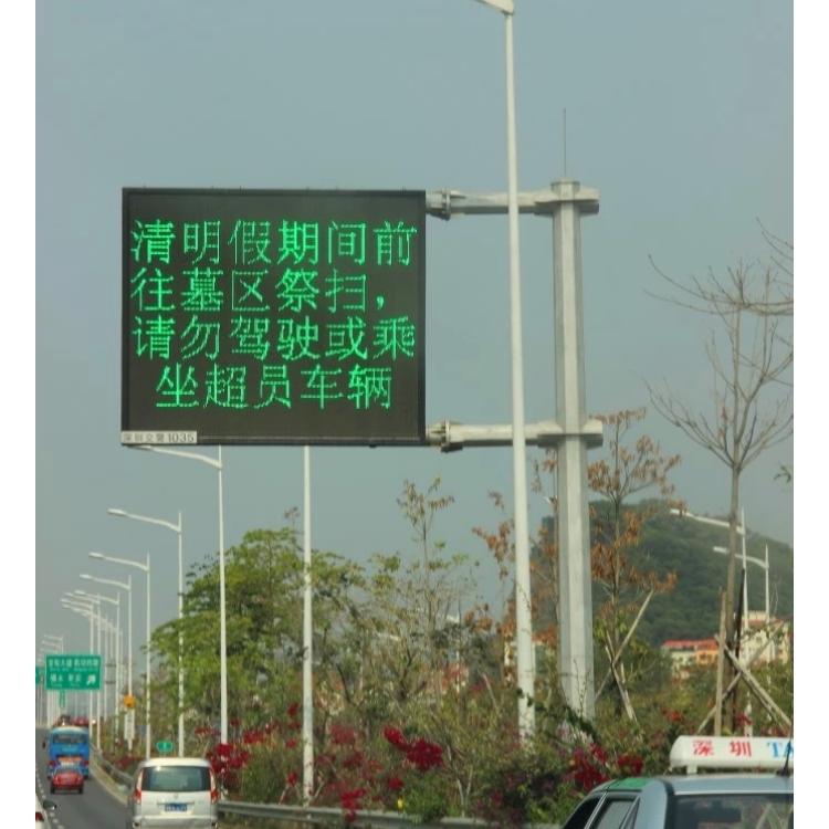 F型道路指示牌立杆 6米8米室外监控立杆 LED立杆