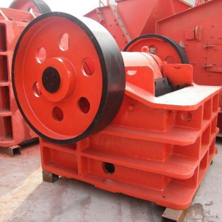 供应移动式破碎机 机边破碎机 移动式重锤破破碎站