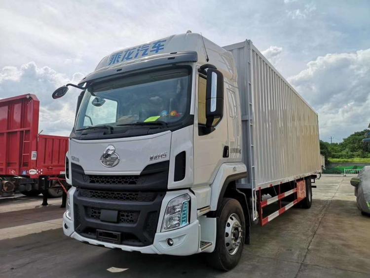 7.8米厢式货车