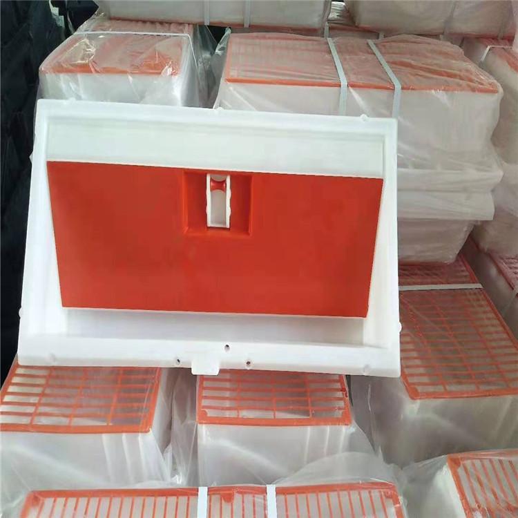ABS材质养殖通风小窗价格 侧风窗 呼吸窗 型号定制 价格优惠
