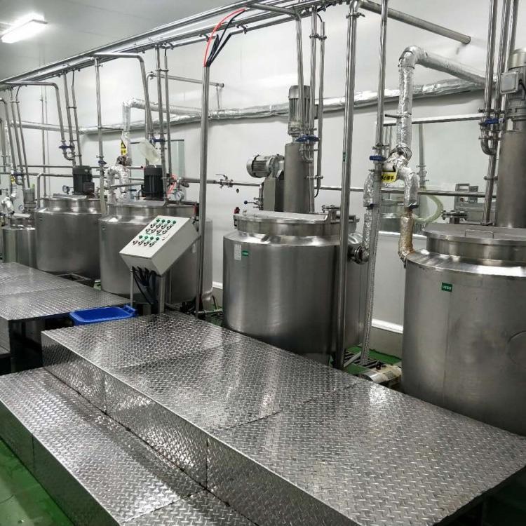 厂家直供 304不锈钢储罐 大型立式储罐 SUS304不锈钢储罐 硫酸罐