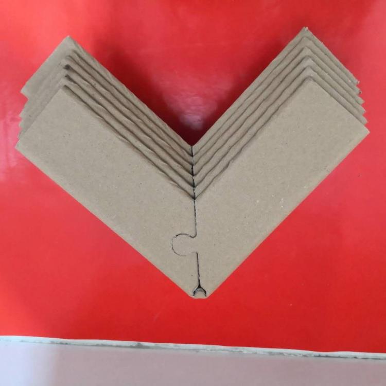 内蒙古正兴品牌 90度L型纸护角 厂家直销 硬度强 发货快 通过SGS认证
