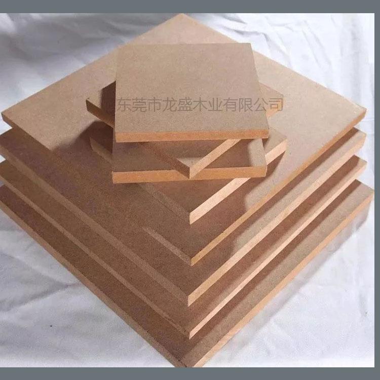 密度板 中纤板 家具板厂家 木板批发厂家  纤维板 密度板 多层板  家具板 龙盛木业