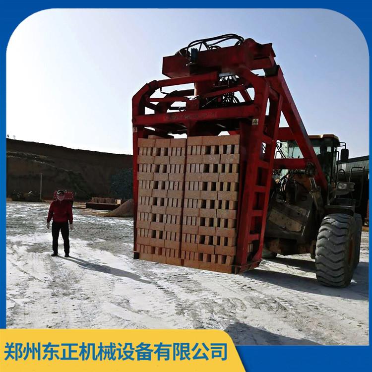 现货装载机抱砖机 加气块铲车抱砖机价格 品质可靠 质优价廉