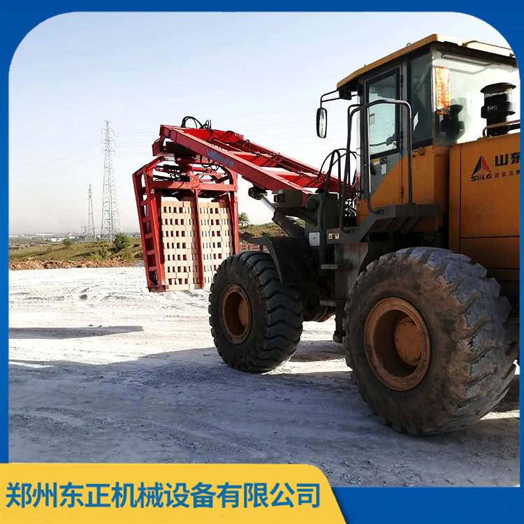 长期供应铲车式抱砖机 加气块铲车抱砖机价格 现货供应 解决搬运难题