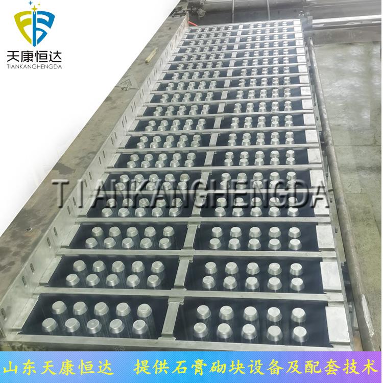 石膏砌块机环保新型设备多功能