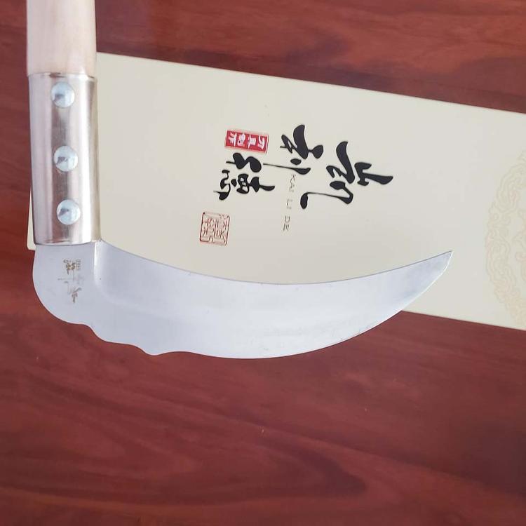 青州钢制镰刀直销钢制镰刀杂草清理用