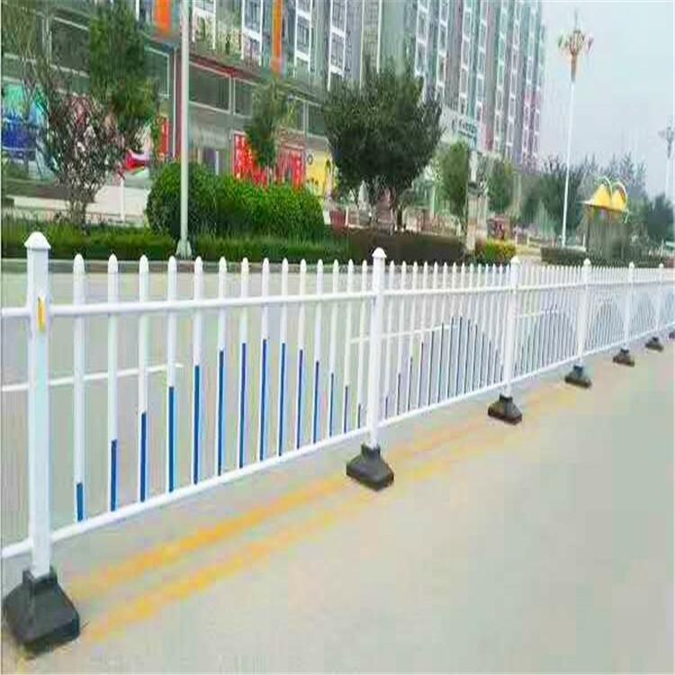 厂家工厂公路护栏 锌钢道路护栏 城市公路分道栏 人行道防护隔离路政