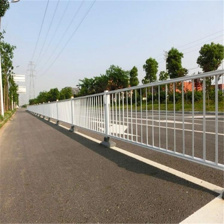 厂家定制道路桥梁护栏 市政交通人行道护栏 道路安全隔离人行道护栏