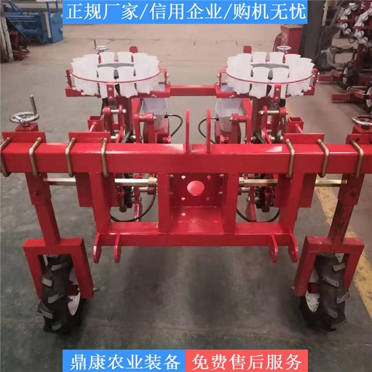 牵引式移栽机加工 厂家供应 蔬菜移栽机 山东移栽机