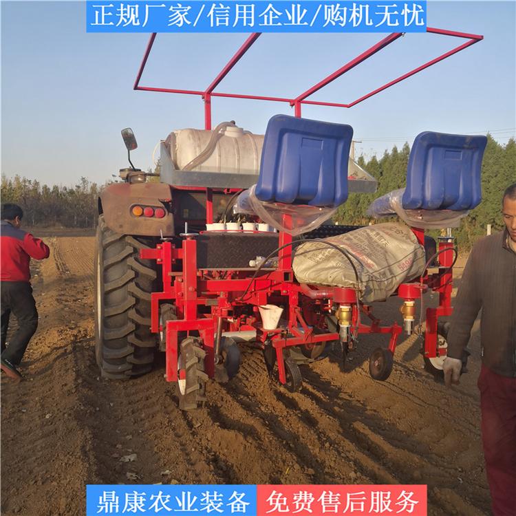 移栽机 牵引式移栽机厂家 鼎康移栽机