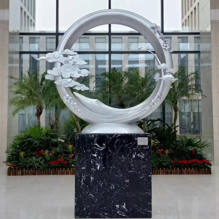 不锈钢月亮雕塑  月牙雕塑 不锈钢异形雕塑 园区广场景观摆件