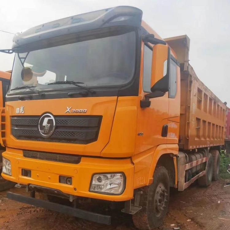 低价出售2台德龙X3000后八轮自卸公司一手车