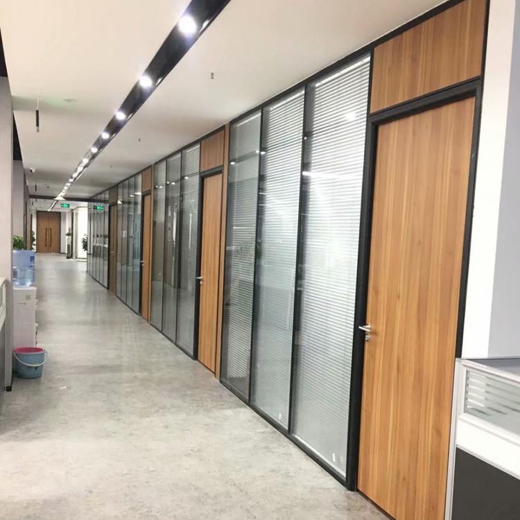 成都玻璃隔断厂家