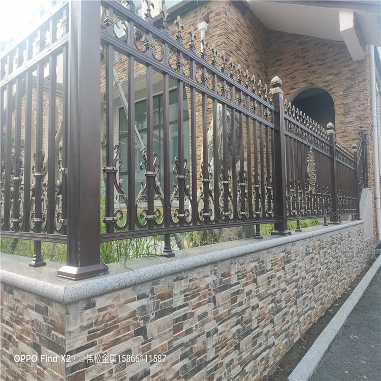 诸城小区护栏  学校铝艺护栏  铝合金栏杆零售 等你咨询