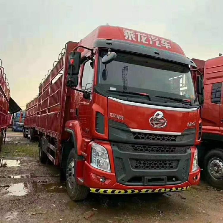 出售二手货车 乘龙H5 4*2  7.8米载货车 国五 玉柴220马力