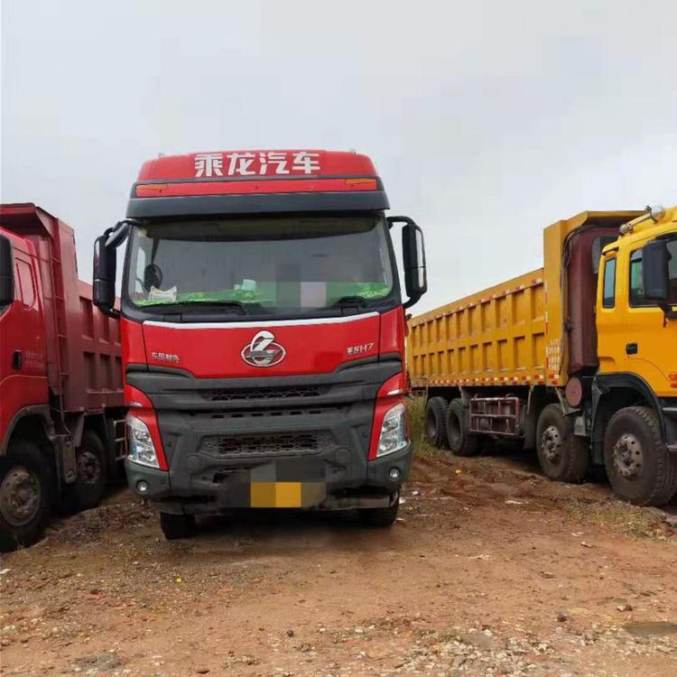 渣土车 乘龙H7前四后八自卸车 国五排放 400马力 8.6米货箱