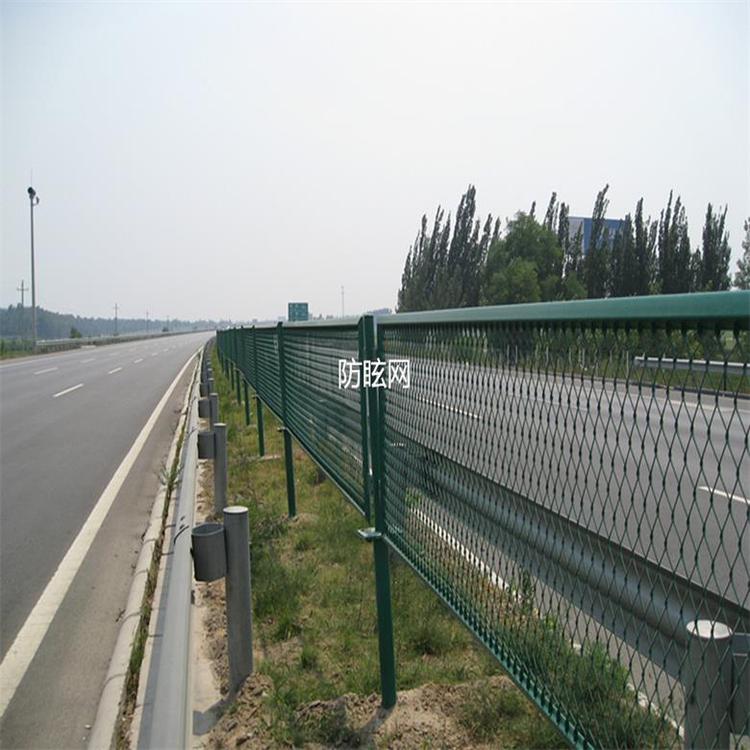 瑞卓厂家现货供应桥梁防眩网 钢板状护栏桥梁防抛网 高速公路防眩网