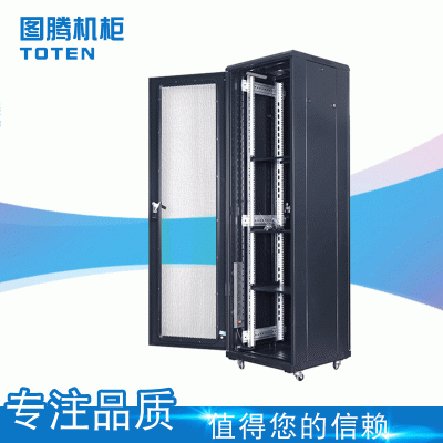 图腾A36642网络服务器机柜 重型滚轮 可自由移动 网络服务器机柜 八孔位10A万用孔 满足日常所需