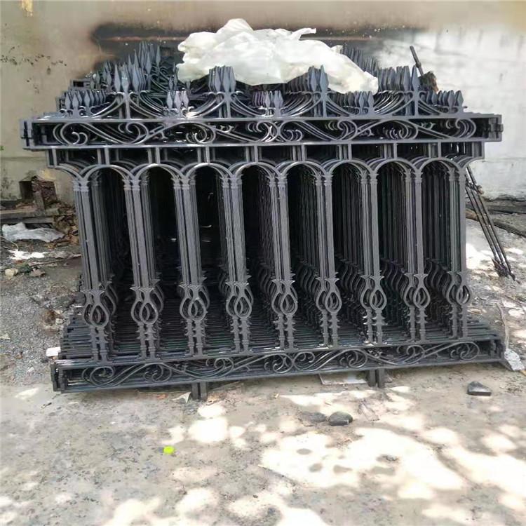 球墨铸铁铁艺护栏 围墙栏栏杆 学校小区室外公共建筑防护栏定制
