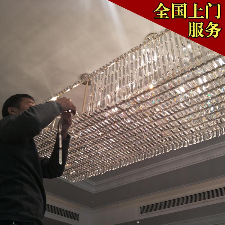 海南休高端宴会厅大厅大堂专业清洗玻璃灯大型工程照明灯具  清洗水晶灯服务
