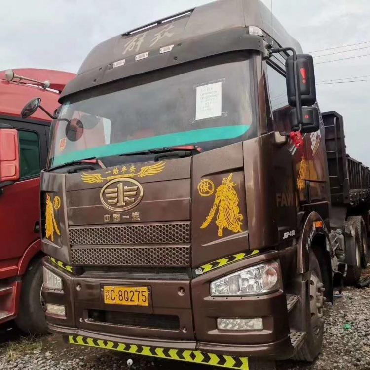 解放J6P牵引半挂 车 国五 460马力 带13米侧翻 带保险
