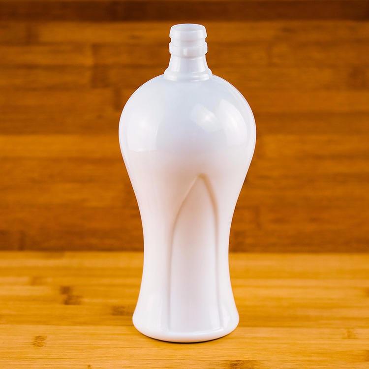 圆柱形乳白玻璃酒瓶  富兴酒类包装 500ML乳白料酒瓶