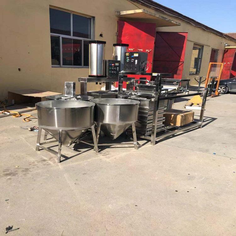 新型三联磨组合价格   大型磨浆机  豆制品机械厂家