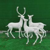 玻璃钢仿真鹿雕塑  户外彩绘小鹿 玻璃钢动物雕塑定制草坪绿地雕塑 厂家直销 价格合理