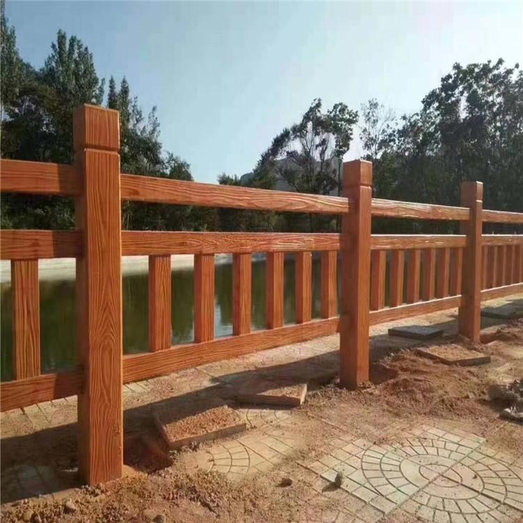 水泥护栏  预制混凝土栏杆  水泥栏杆承建
