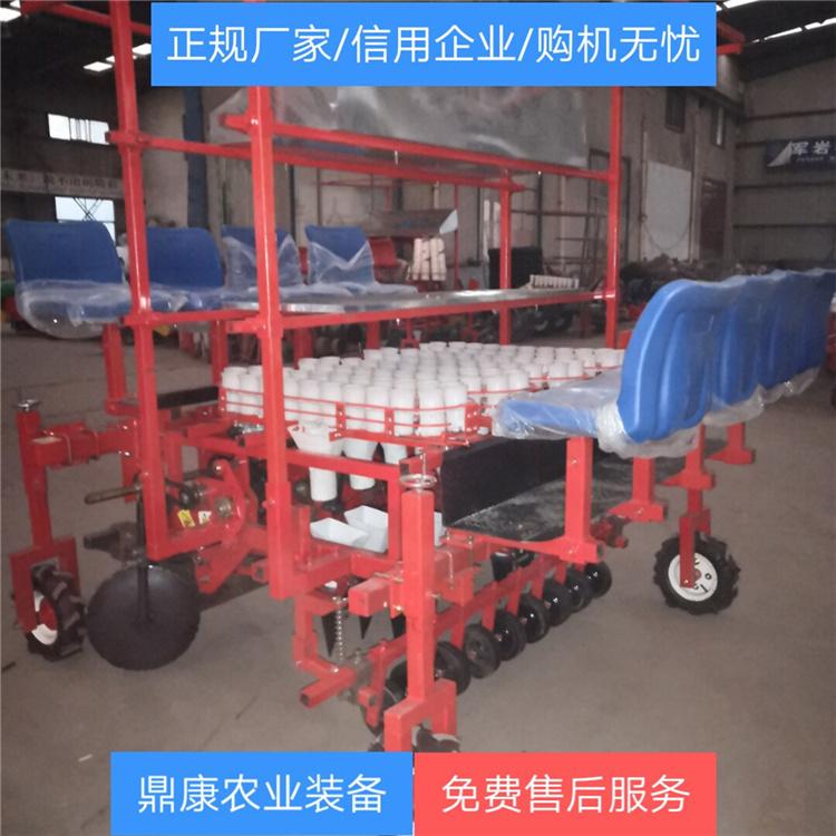 移栽机定制 值得信赖 青州移栽机 三行移栽机 行数可选择