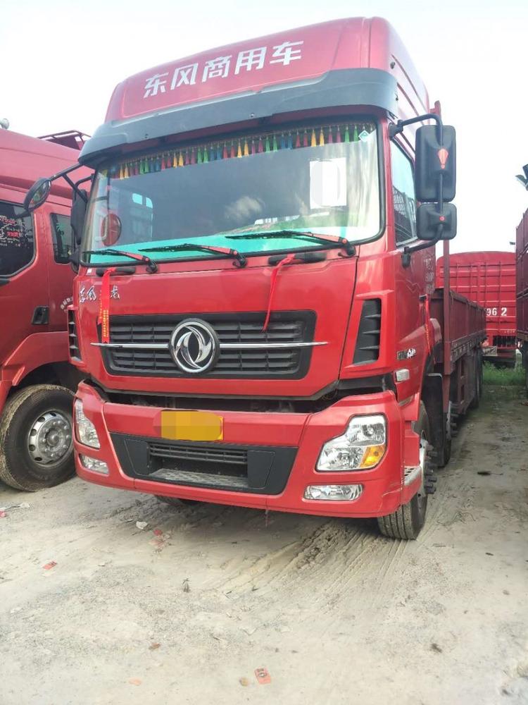 出售二手东风天龙货车 平板车 前四后八 9米6平板 国五排放 首付八万 可提档 可按揭