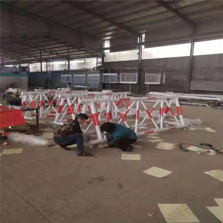 政府学校门口移动拒马护栏 可移动防冲撞挡车刺马护栏 现货批发