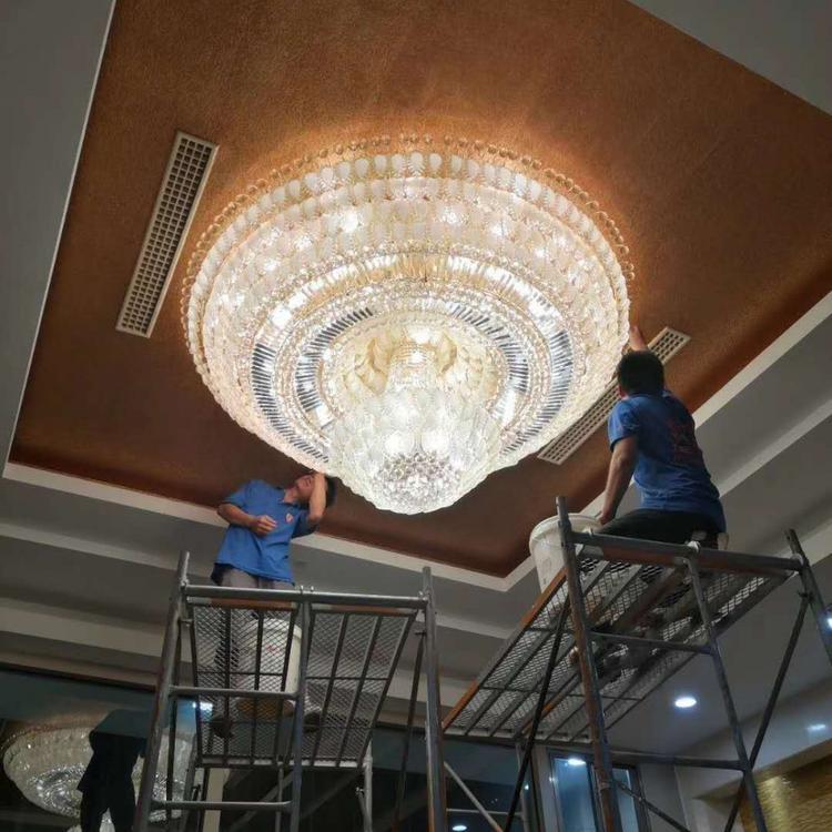 全国连锁上门服务 顺义区 专业水晶灯清洗服务 大型工程灯具酒店家装装饰水晶灯安装维修 休闲会所家装别