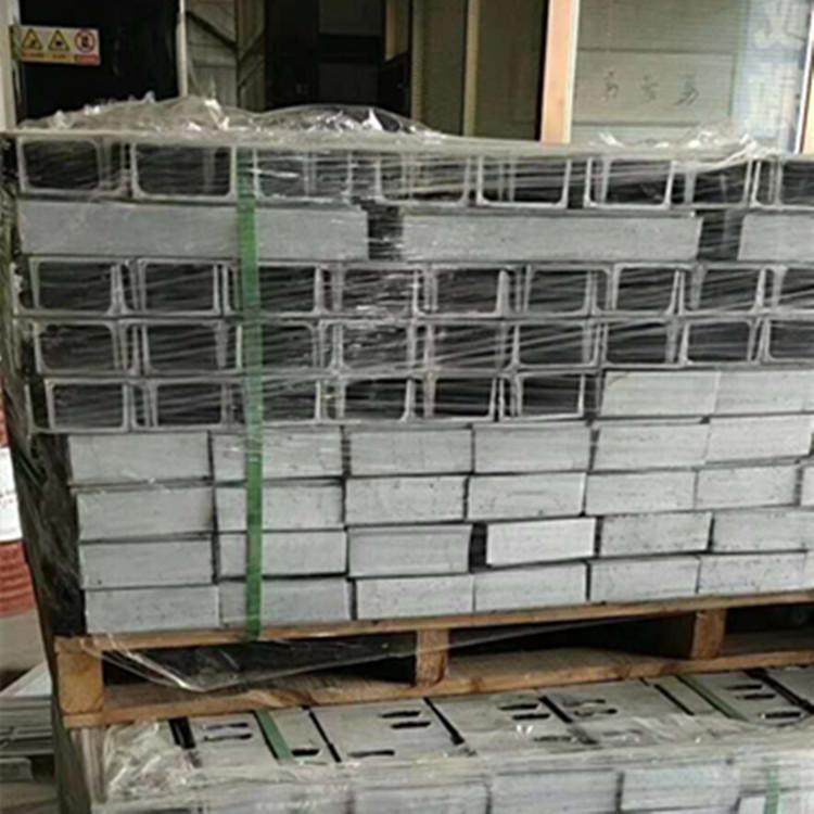 河南郑州槽钢批发零售 冷弯槽钢 冷弯角钢 热镀锌冷弯型钢
