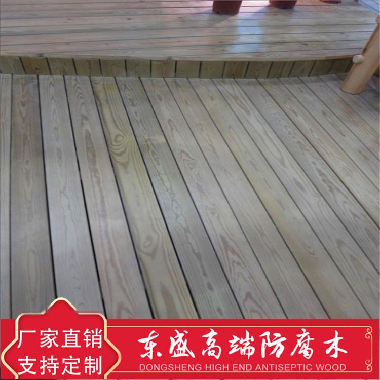 户外防腐木栈道 室外防腐木栈道 防腐木栈道施工