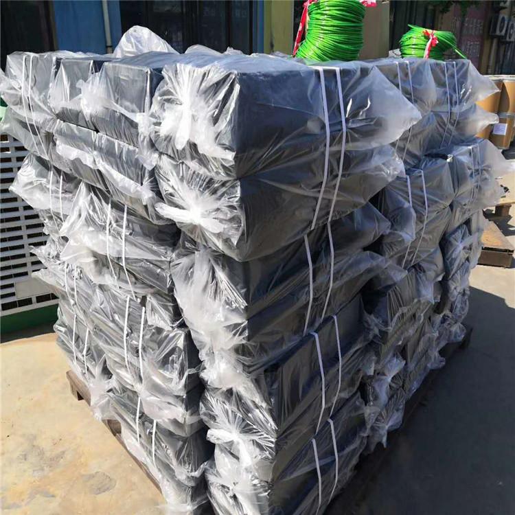 鋆成兴达批发黑色养殖通风小窗 侧风窗 换气窗 猪舍吸顶窗 型号定制