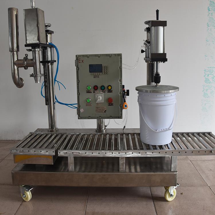 浙江油性物料灌装机批发商 丙烯酸灌装机现货即发    适用于挥发性物料  欣三合