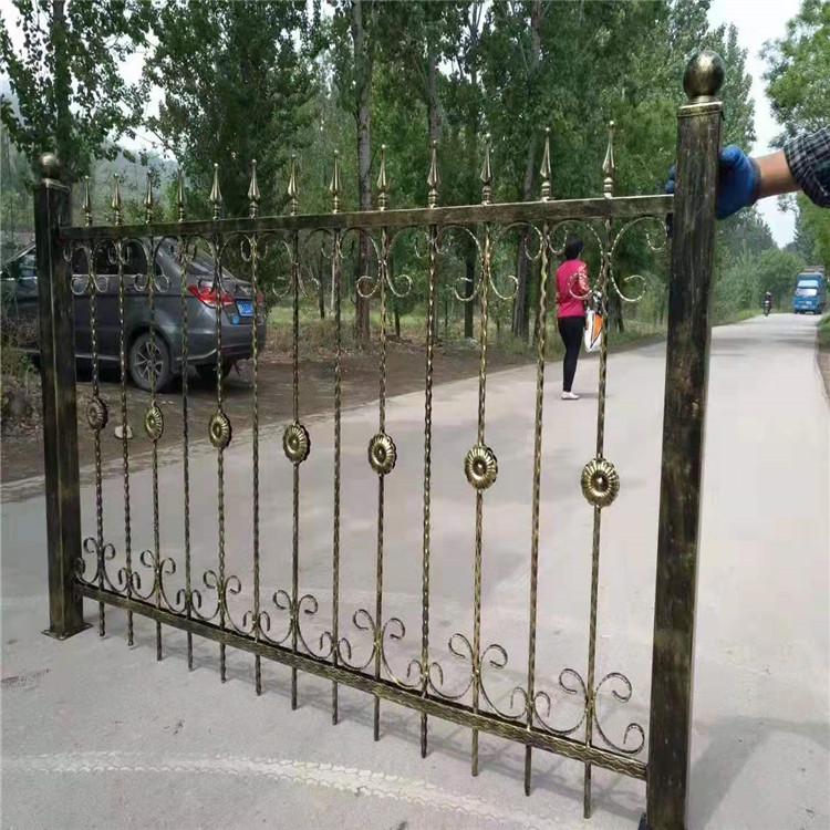 铁艺护栏 小区安全防盗铁艺栏杆 欧式别墅庭院防锈焊接铁艺护栏