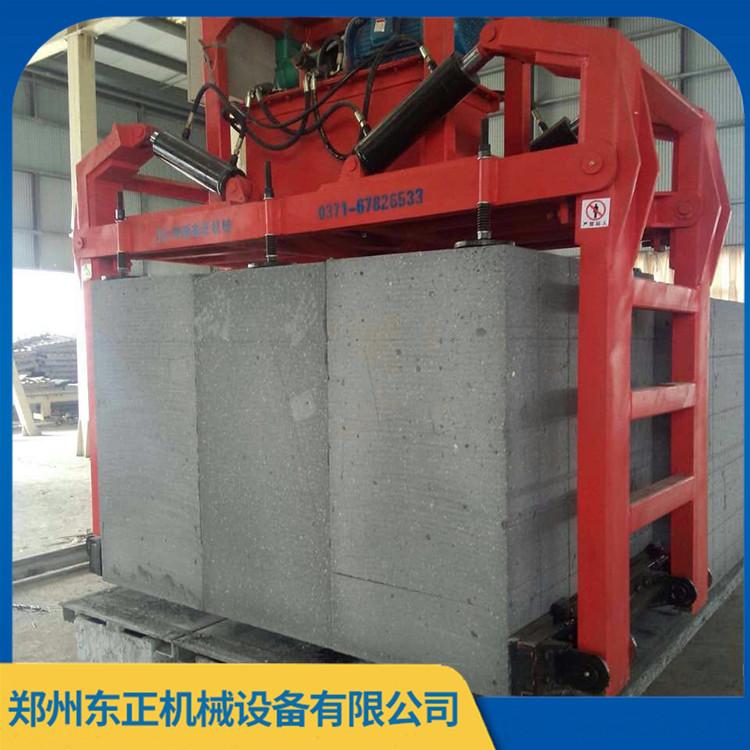 行吊地翻液压抱砖机 生产行吊卸砖机厂家 效率高 抱砖速度快