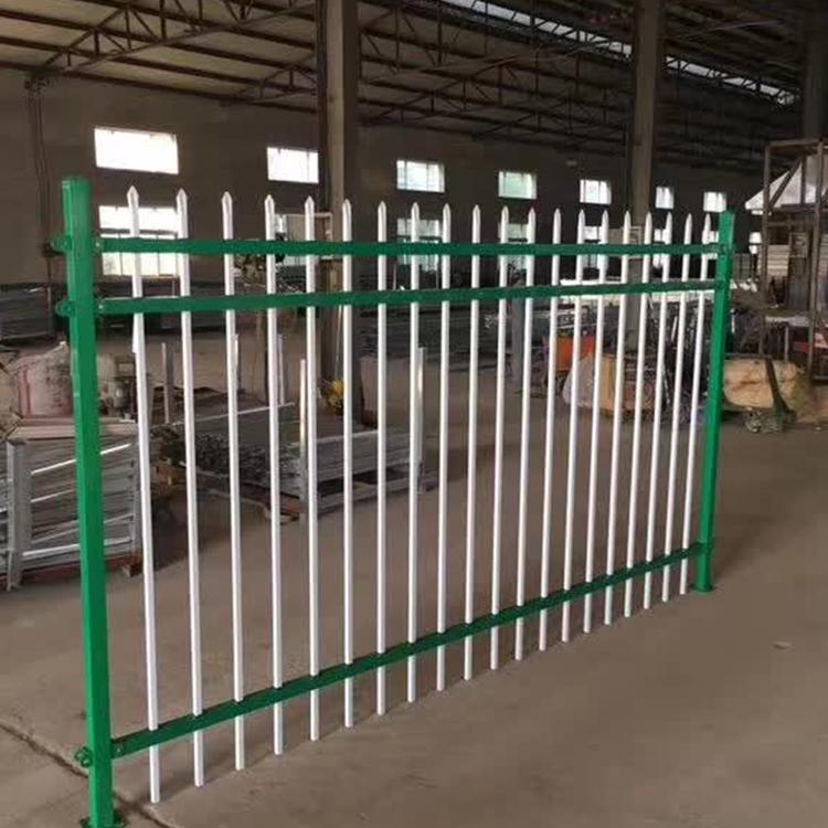 云南省昆明市 锌钢围墙护栏 铁艺栏杆学校 围墙锌钢护栏