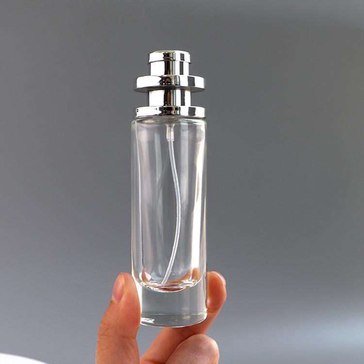 厂家直供批发_50ml加厚香水瓶_晶白料玻璃分装瓶_便携化妆品分装瓶可定制