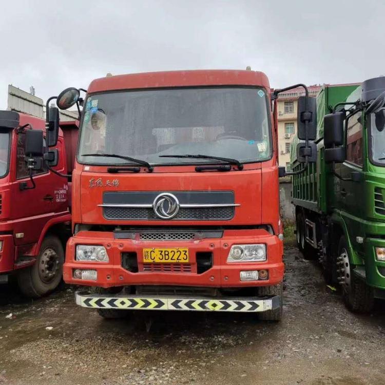 东风天锦前四后四自卸车 国五270马力