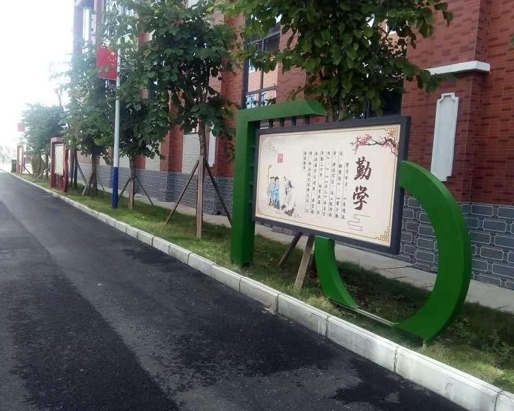 专注广告标识17年                   四川公司标识