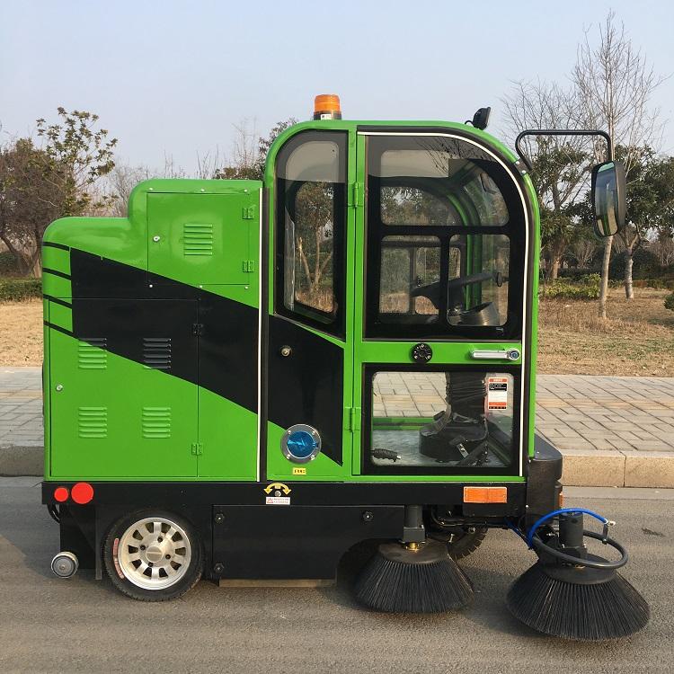 供应电动三轮扫路车 道路清扫车 马路清扫车